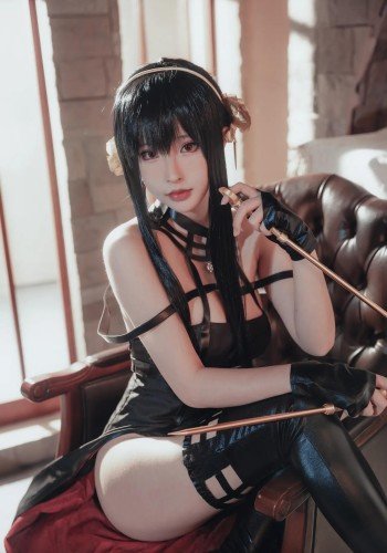 清水由乃 - 间谍过家家 约尔·福杰 战斗服